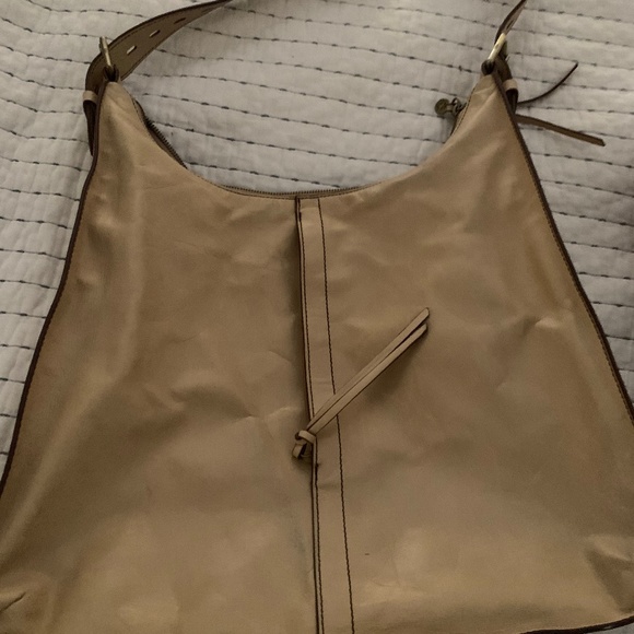 Hobo Bag - Picture 1 of 3